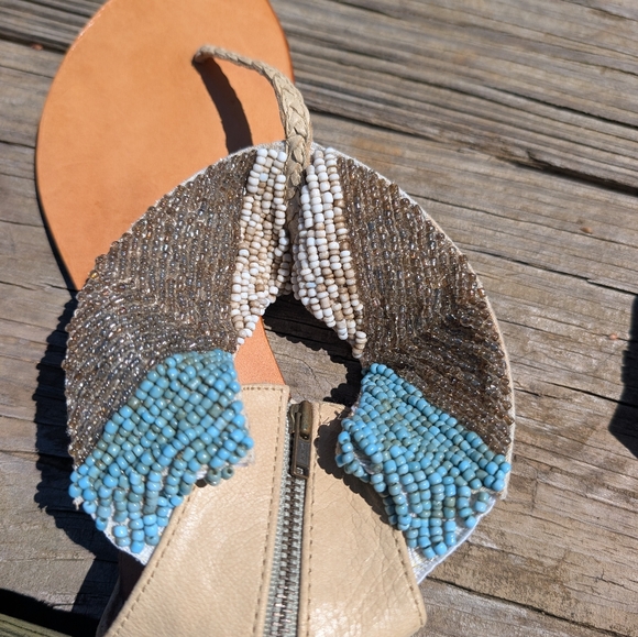 Cocobelle Blue And Silver Beaded Tan Sandals Size 8 - Picture 8 of 8